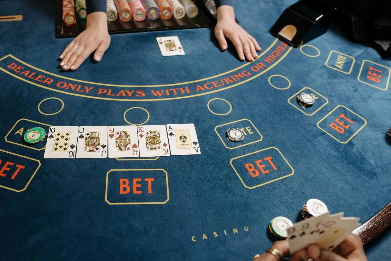 Cập Nhật Tin Tức Và Thông Báo Hệ Thống e2bets